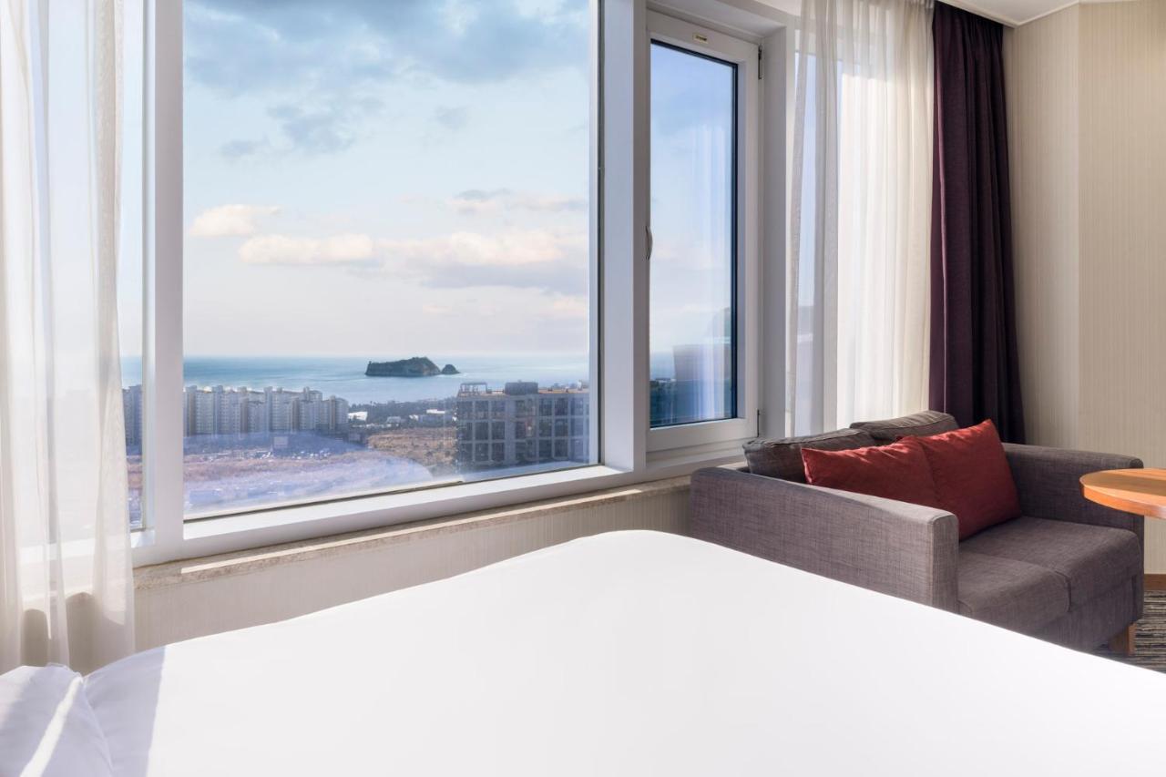 Hotel Shin Shin Jeju Worldcup 4*