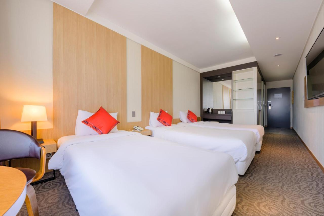Shin Shin Jeju Worldcup Hotel