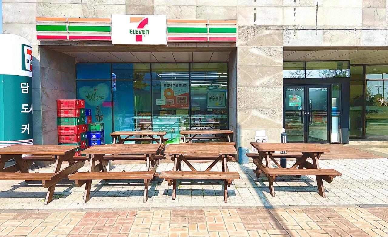 Hotel Shin Shin Jeju Worldcup 4*